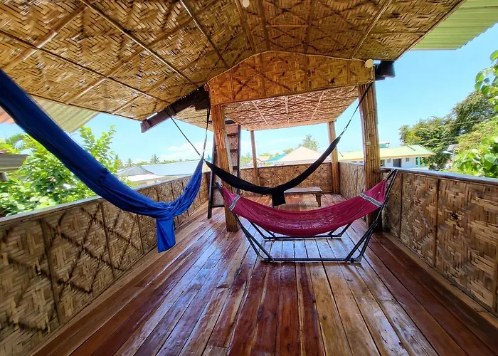 Atlas Malapascua Hostel *